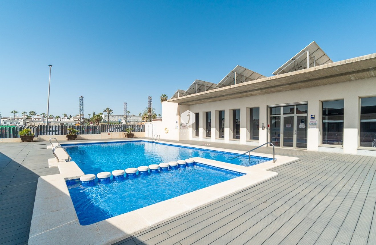 Aus zweiter Hand - Wohnung -
Orihuela Costa - Costa Blanca