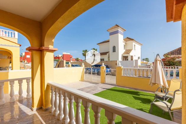 Segunda mano - Chalet -
Orihuela Costa - Villamartín