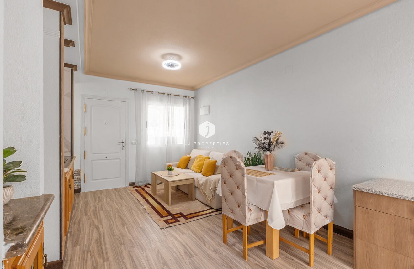 Segunda mano - Chalet -
Orihuela Costa - Villamartín