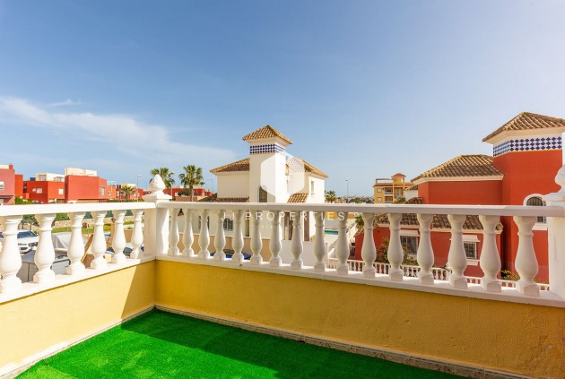 Segunda mano - Chalet -
Orihuela Costa - Villamartín