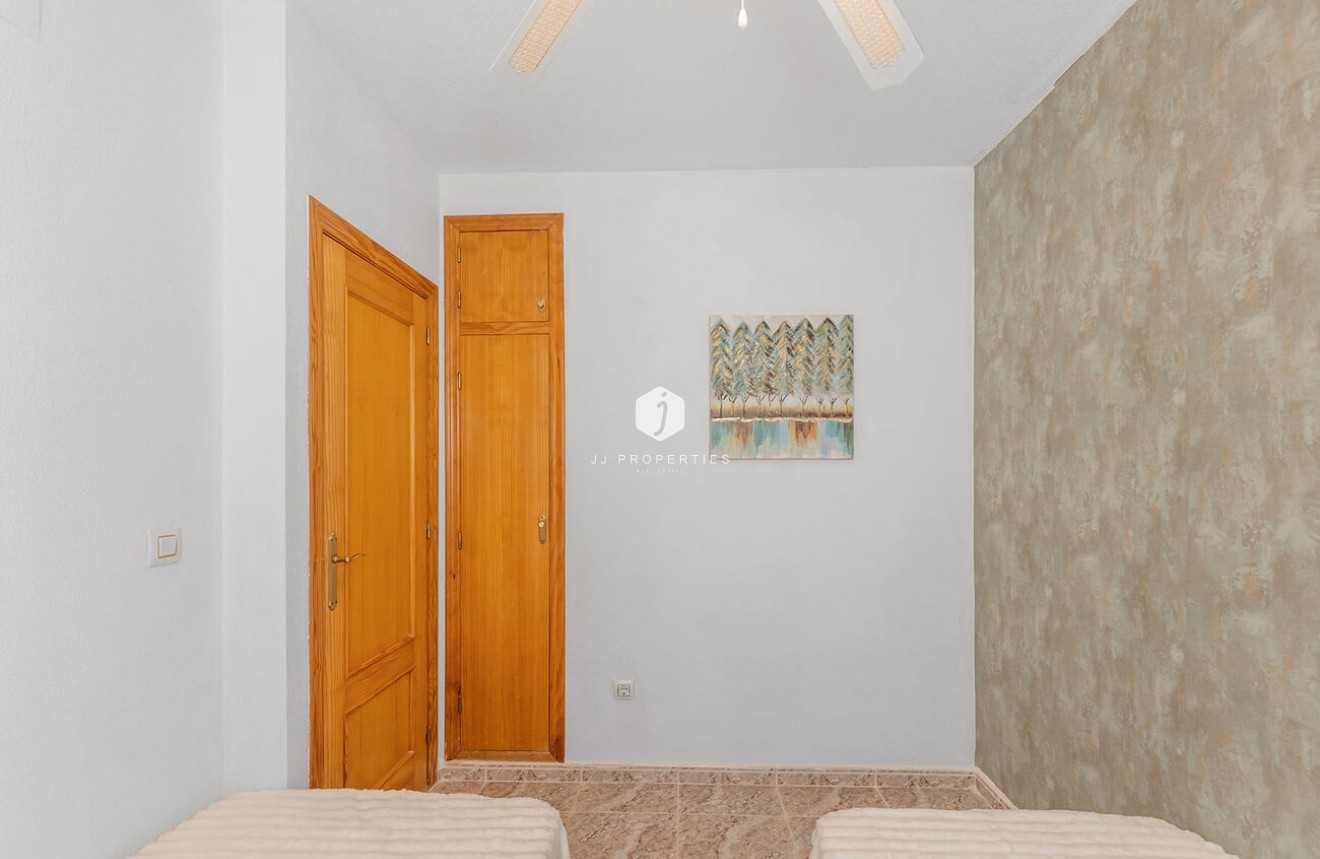 Segunda mano - Chalet -
Orihuela Costa - Villamartín