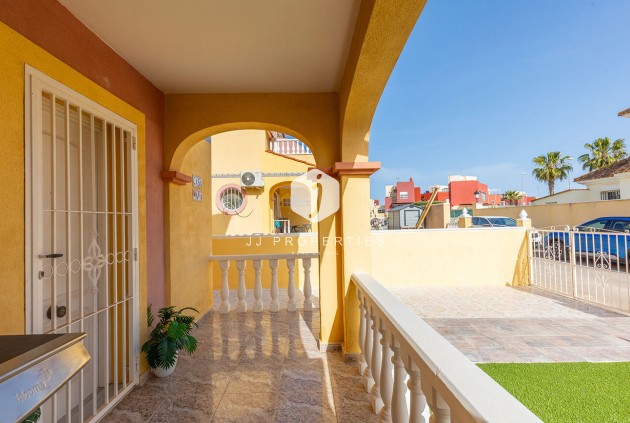 Segunda mano - Chalet -
Orihuela Costa - Villamartín