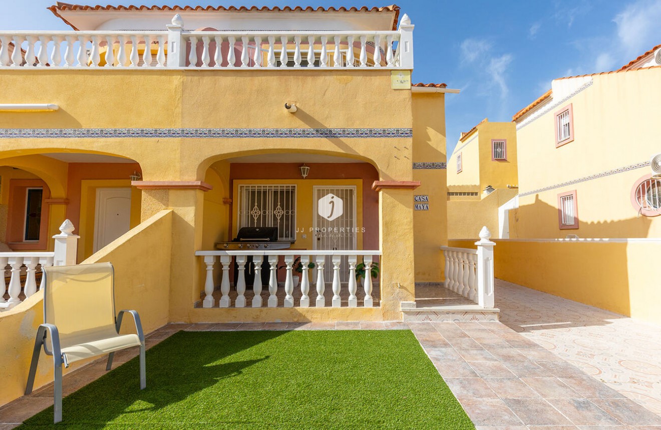 Segunda mano - Chalet -
Orihuela Costa - Villamartín