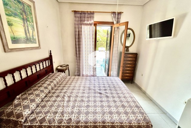 Resale - Villa -
La Zenia - Costa Blanca