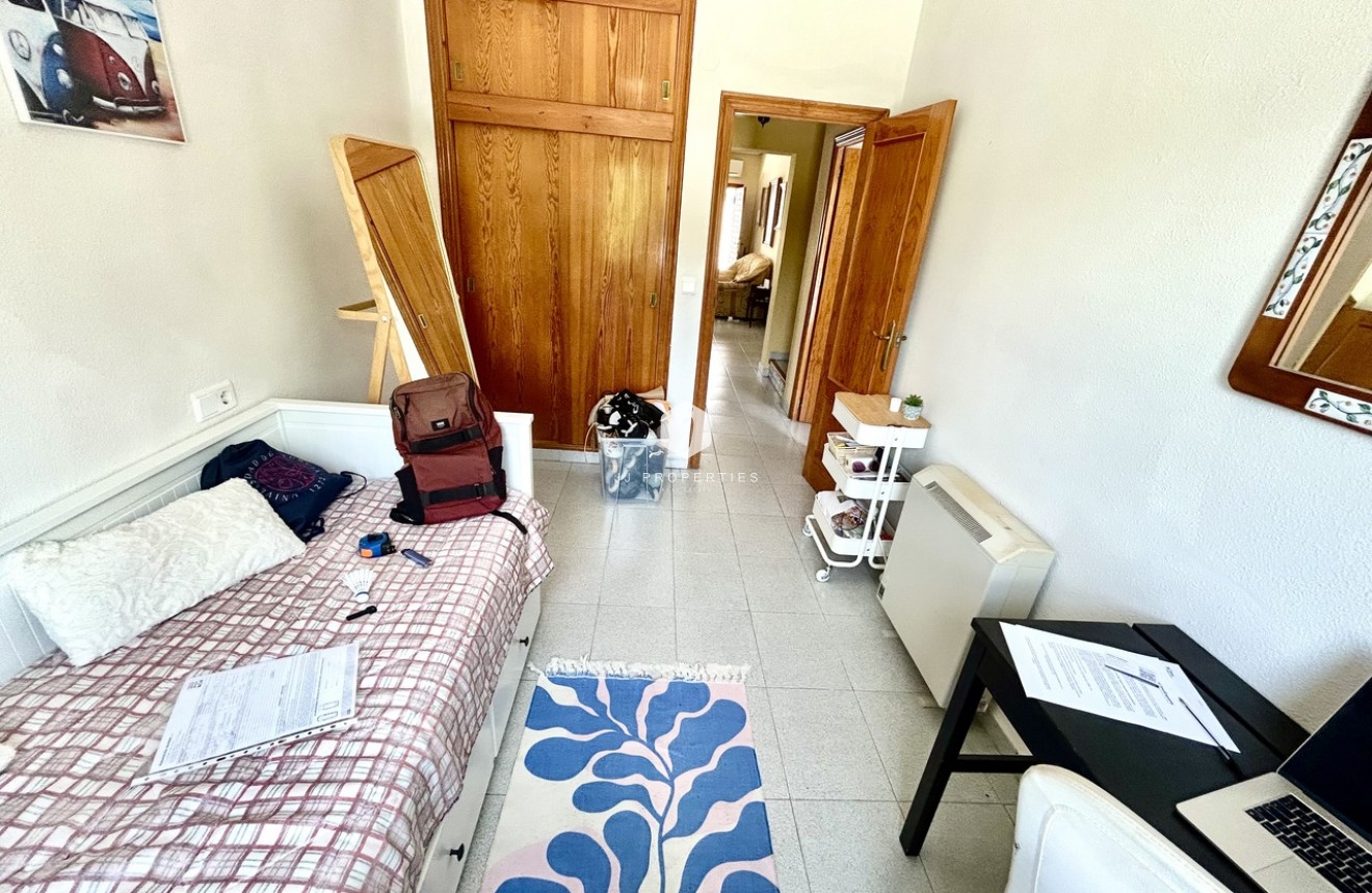 Resale - Villa -
La Zenia - Costa Blanca