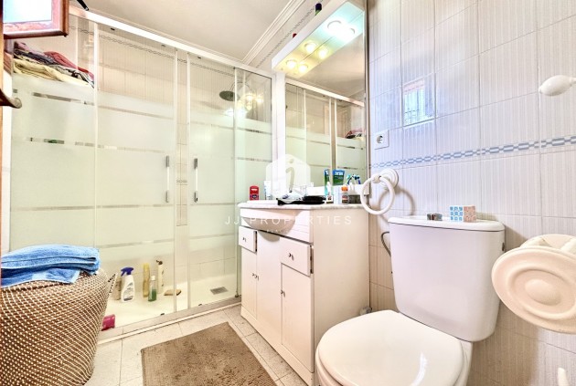 Resale - Villa -
La Zenia - Costa Blanca