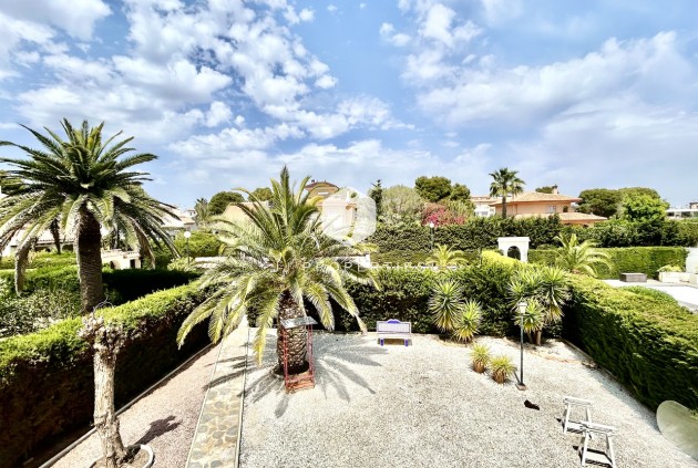 Resale - Villa -
La Zenia - Costa Blanca