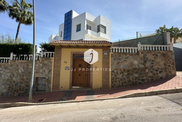 Resale - Villa -
Torrevieja - Los Balcones - Los Altos del Edén
