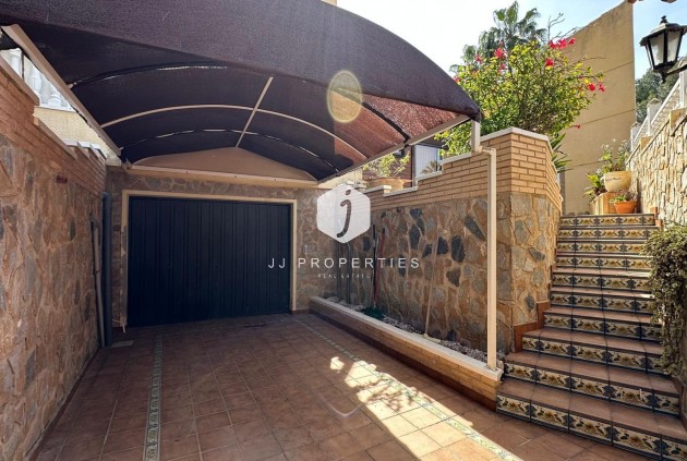 Resale - Villa -
Torrevieja - Los Balcones - Los Altos del Edén