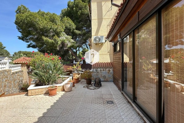 Resale - Villa -
Torrevieja - Los Balcones - Los Altos del Edén