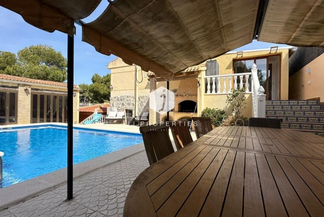 Resale - Villa -
Torrevieja - Los Balcones - Los Altos del Edén