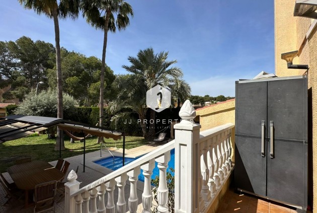 Resale - Villa -
Torrevieja - Los Balcones - Los Altos del Edén