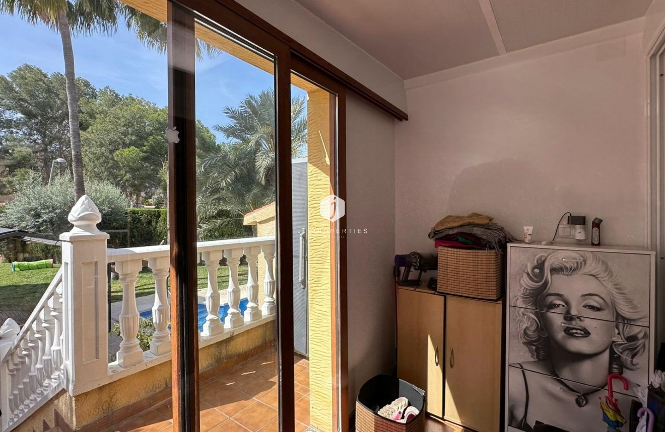 Resale - Villa -
Torrevieja - Los Balcones - Los Altos del Edén