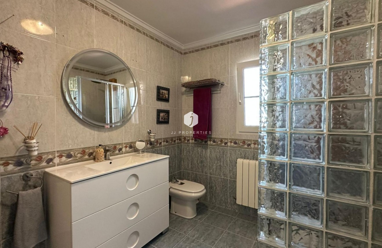 Resale - Villa -
Torrevieja - Los Balcones - Los Altos del Edén