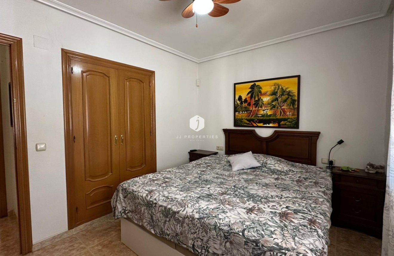 Resale - Villa -
Torrevieja - Los Balcones - Los Altos del Edén