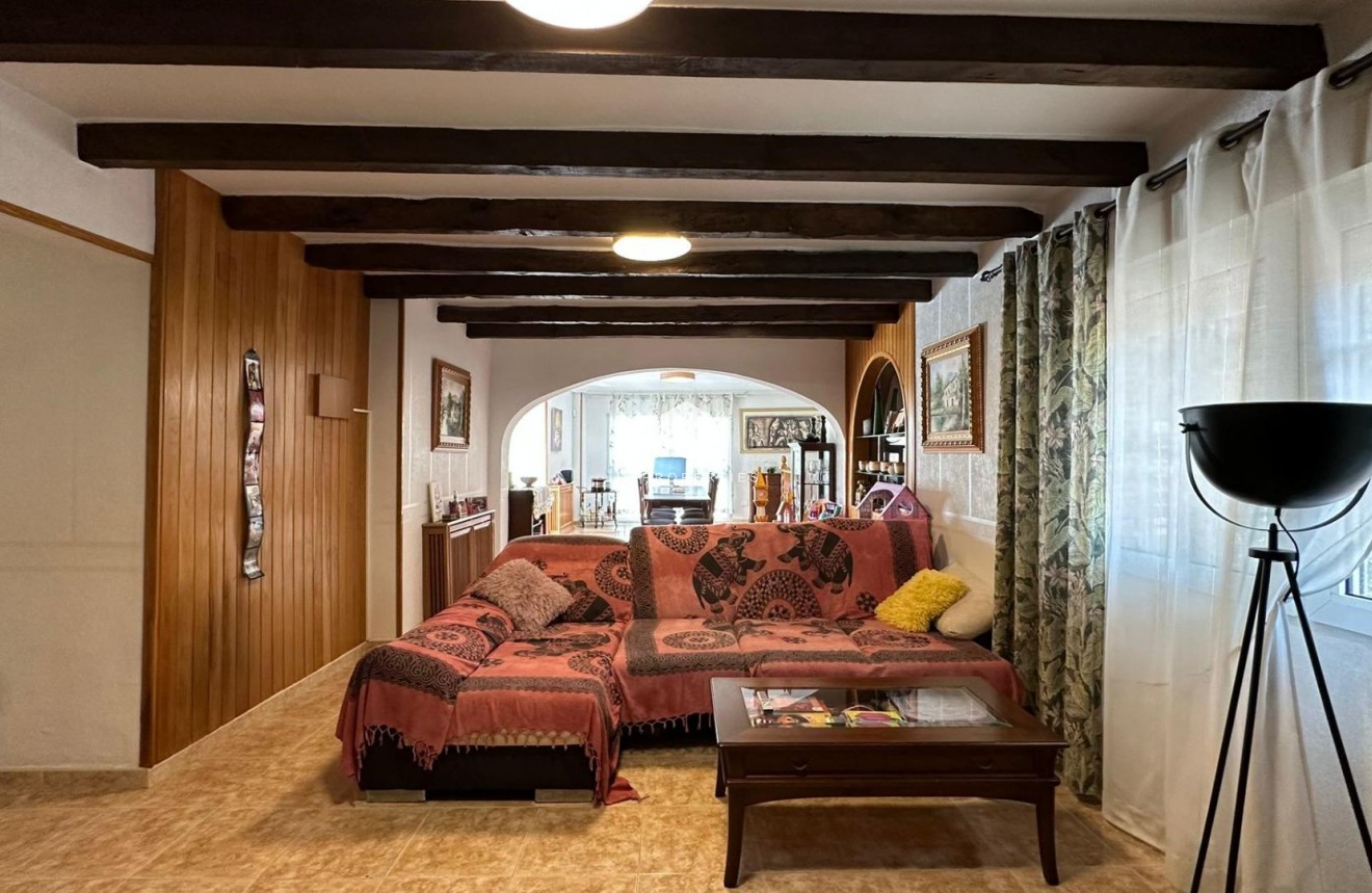 Resale - Villa -
Torrevieja - Los Balcones - Los Altos del Edén