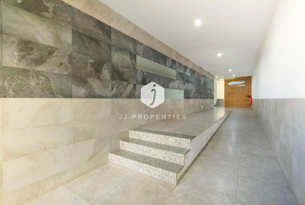 Segunda mano - Apartamento / piso -
Torrevieja - Estacion de autobuses