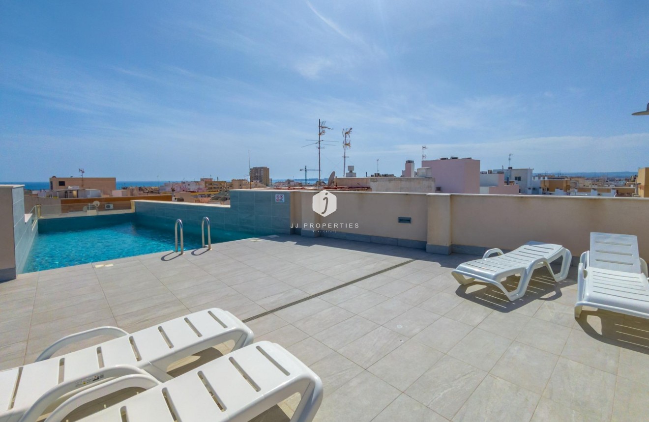 Segunda mano - Apartamento / piso -
Torrevieja - Estacion de autobuses