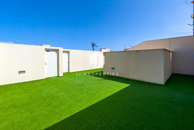 Segunda mano - Apartamento / piso -
Torrevieja - Estacion de autobuses