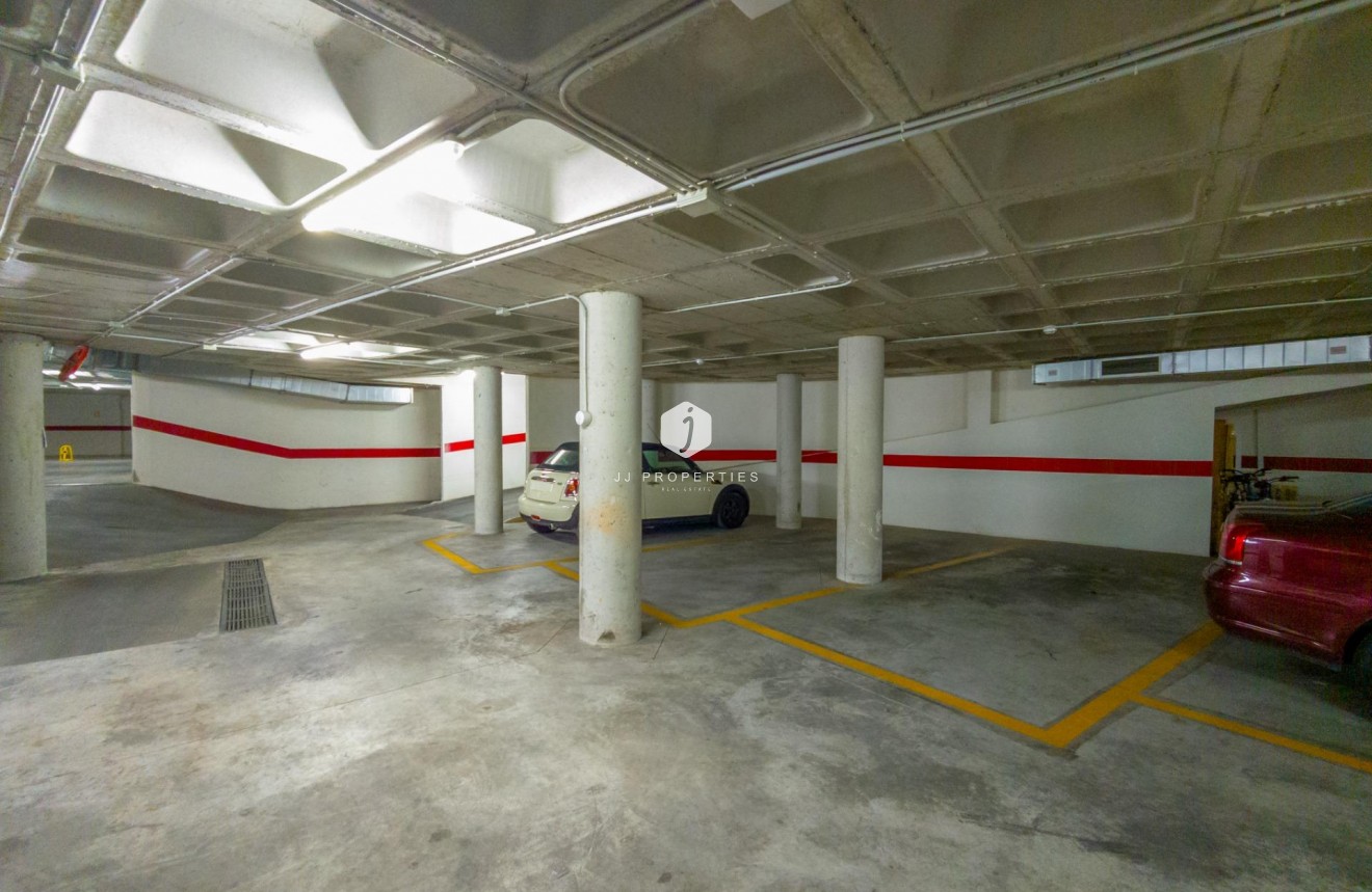Segunda mano - Apartamento / piso -
Torrevieja - Estacion de autobuses