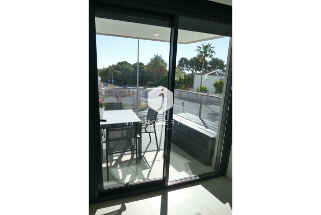 Resale - Apartment / flat -
Dehesa de Campoamor - Costa Blanca