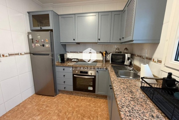 Resale - Chalet -
Orihuela Costa - Villamartín