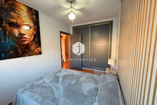 Resale - Chalet -
Orihuela Costa - Villamartín