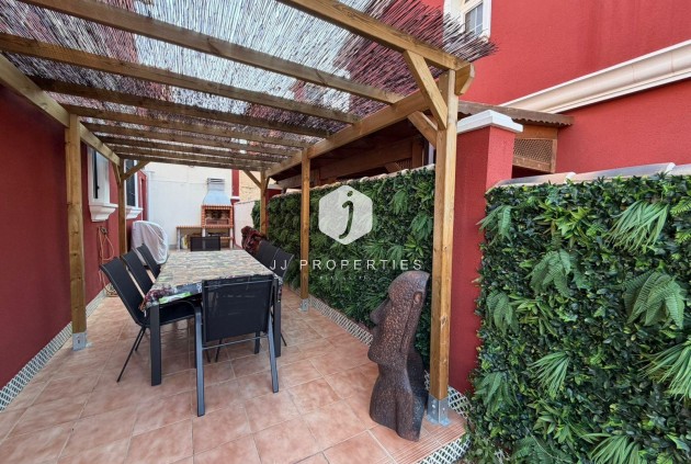 Resale - Chalet -
Orihuela Costa - Villamartín
