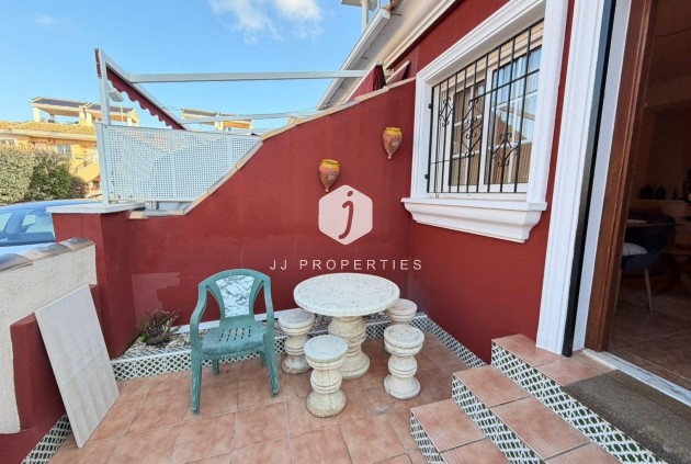 Resale - Chalet -
Orihuela Costa - Villamartín
