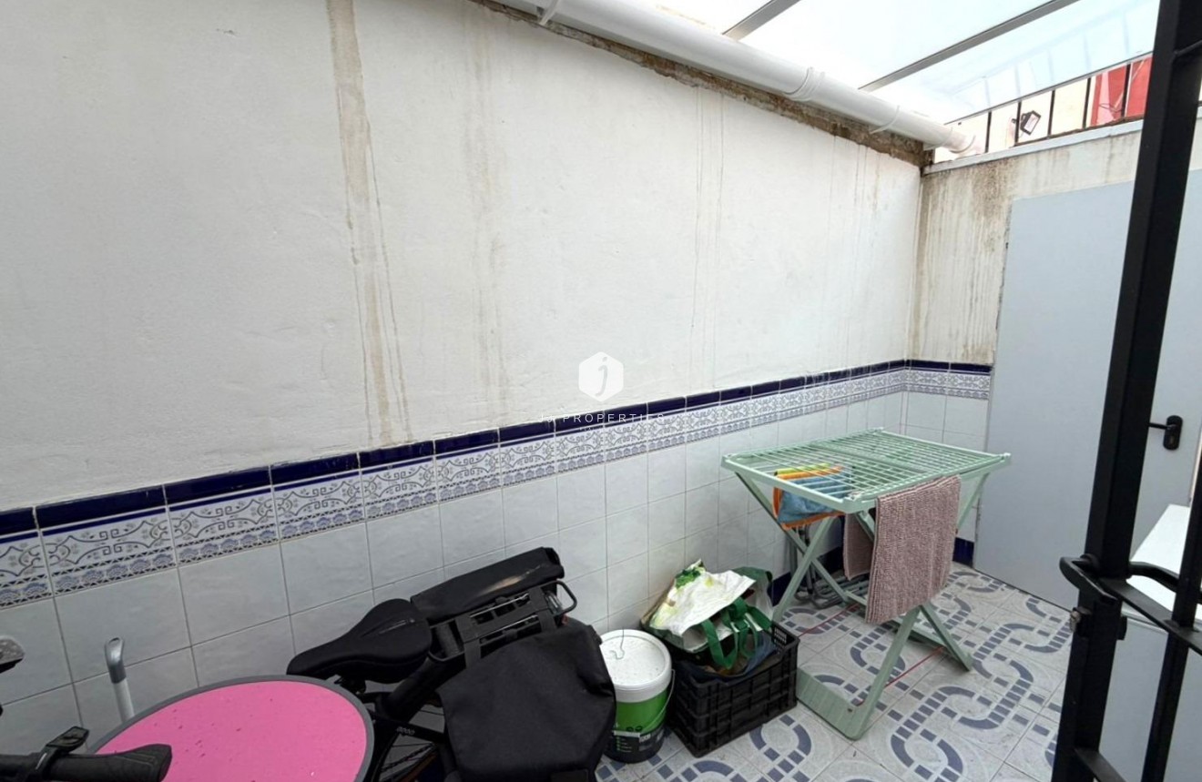 Resale - Chalet -
Orihuela Costa - Villamartín