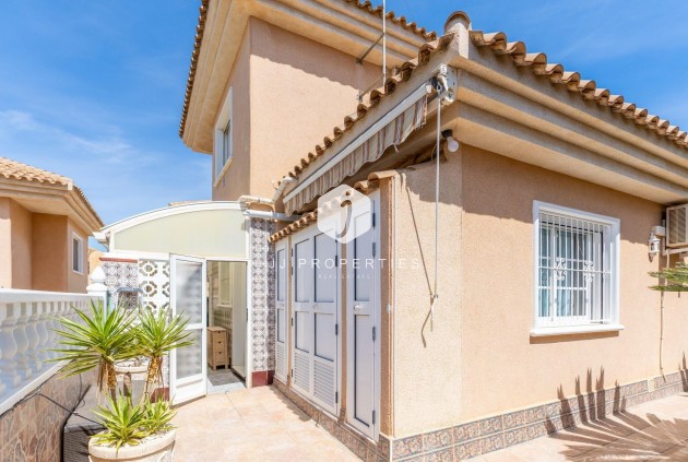 Resale - Villa -
Torrevieja - Los Balcones - Los Altos del Edén