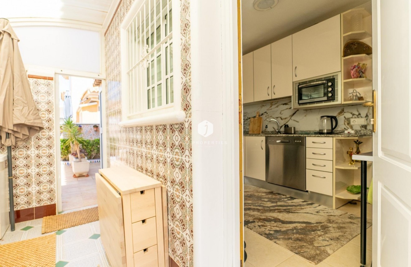 Resale - Villa -
Torrevieja - Los Balcones - Los Altos del Edén