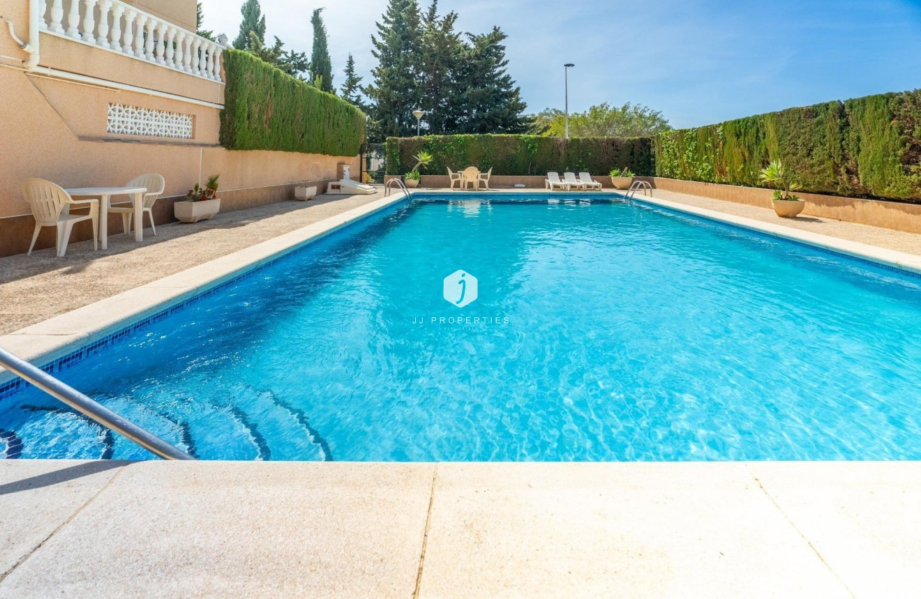 Resale - Villa -
Torrevieja - Los Balcones - Los Altos del Edén
