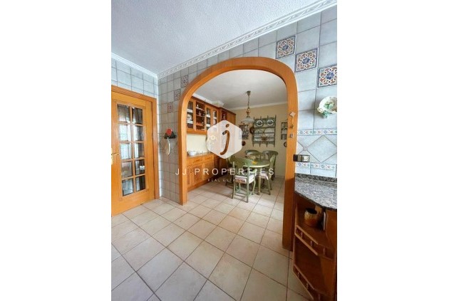 Resale - Apartment / flat -
Torrevieja - Estacion de autobuses