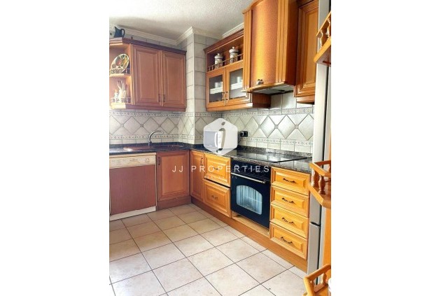 Resale - Apartment / flat -
Torrevieja - Estacion de autobuses