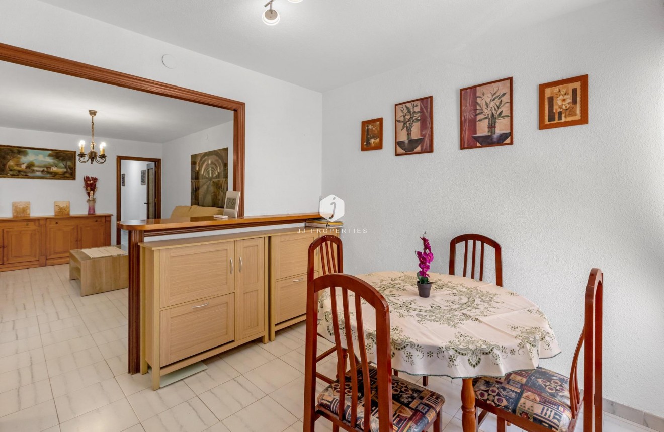 Aus zweiter Hand - Bungalow -
Torrevieja - Centro