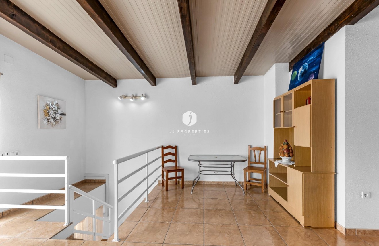 Aus zweiter Hand - Bungalow -
Torrevieja - Centro