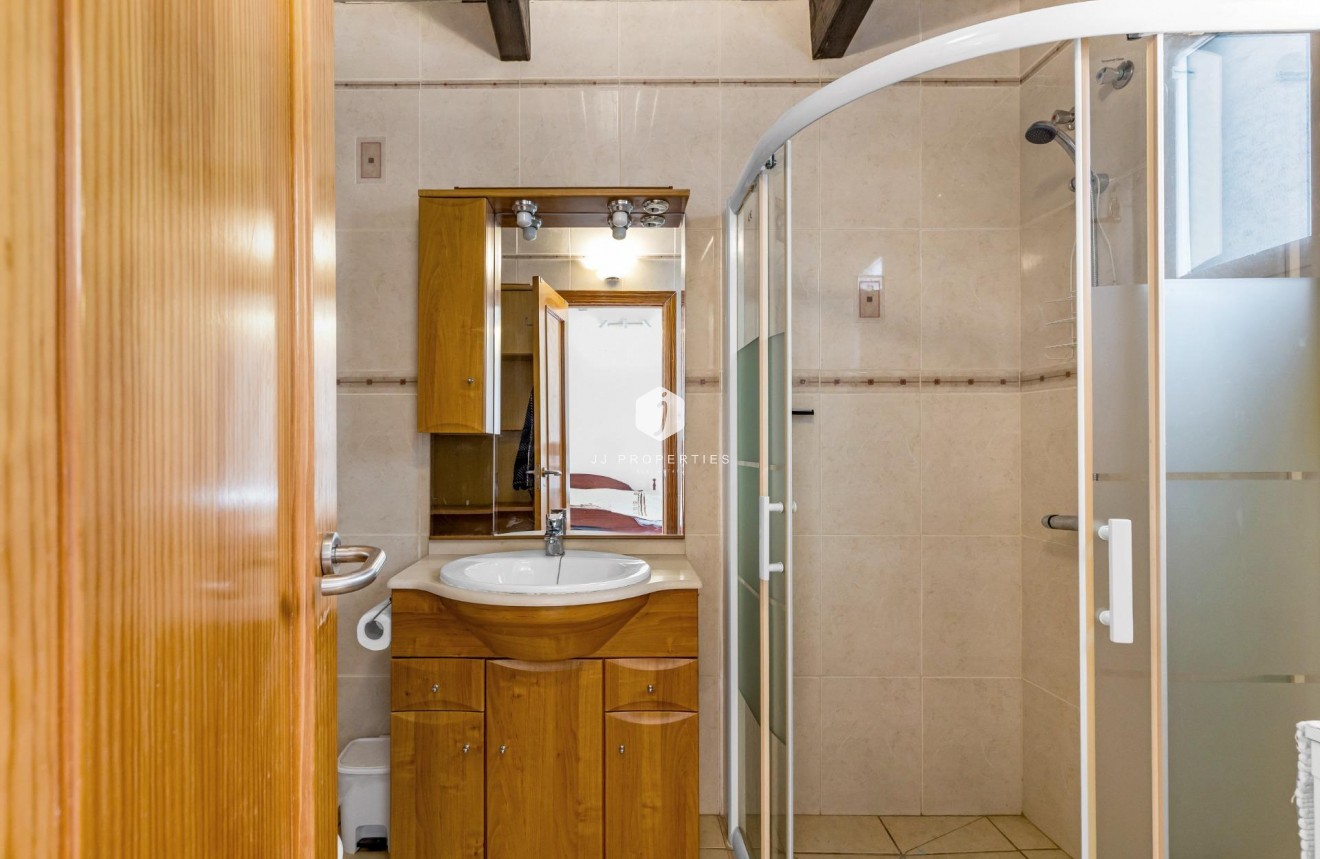 Aus zweiter Hand - Bungalow -
Torrevieja - Centro
