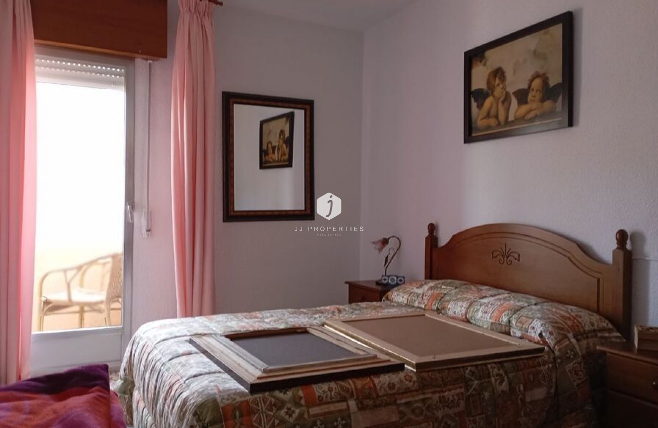 Z drugiej ręki - Szalet -
Daya Vieja - Costa Blanca