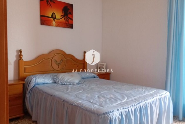 Z drugiej ręki - Szalet -
Daya Vieja - Costa Blanca