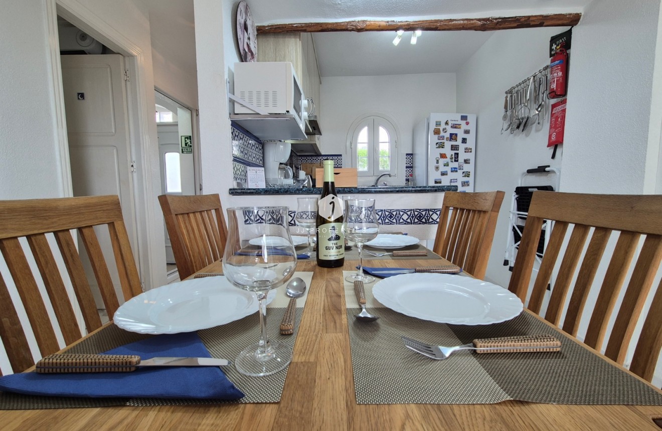 Segunda mano - Apartamento / piso -
San Miguel de Salinas - Inland