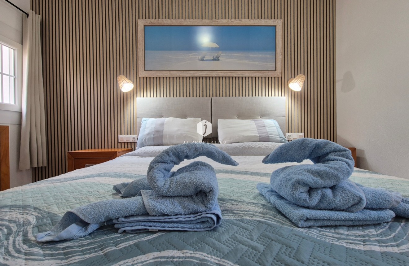 Segunda mano - Apartamento / piso -
San Miguel de Salinas - Inland