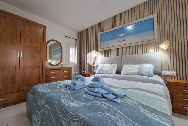 Segunda mano - Apartamento / piso -
San Miguel de Salinas - Inland