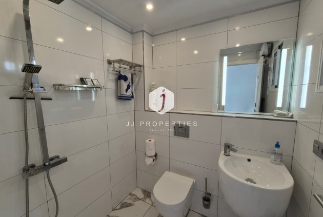 Segunda mano - Apartamento / piso -
San Miguel de Salinas - Inland