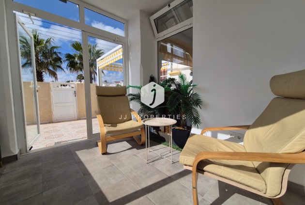 Segunda mano - Apartamento / piso -
San Miguel de Salinas - Inland