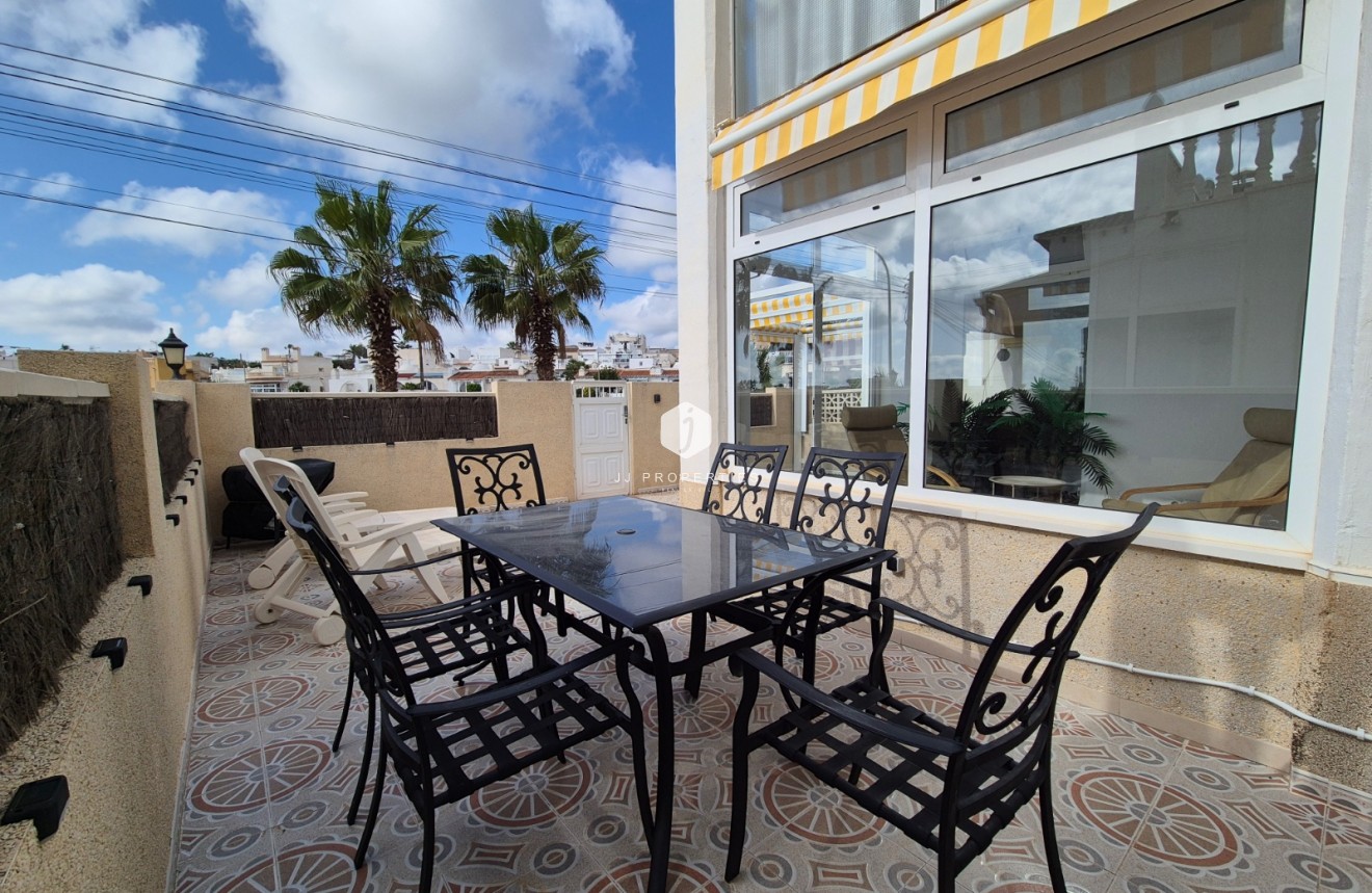 Segunda mano - Apartamento / piso -
San Miguel de Salinas - Inland
