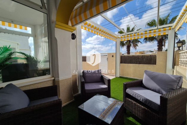 Segunda mano - Apartamento / piso -
San Miguel de Salinas - Inland
