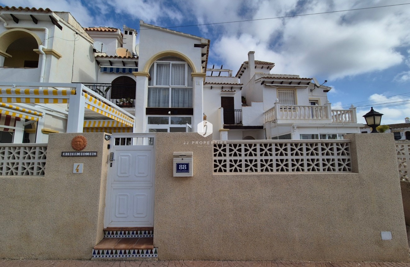 Segunda mano - Apartamento / piso -
San Miguel de Salinas - Inland
