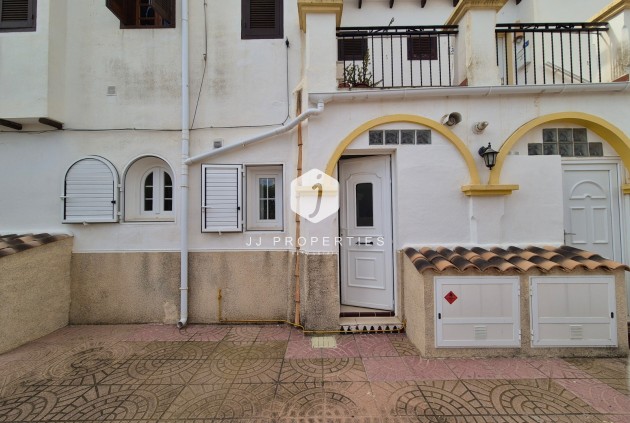 Segunda mano - Apartamento / piso -
San Miguel de Salinas - Inland