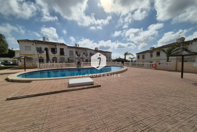Segunda mano - Apartamento / piso -
San Miguel de Salinas - Inland